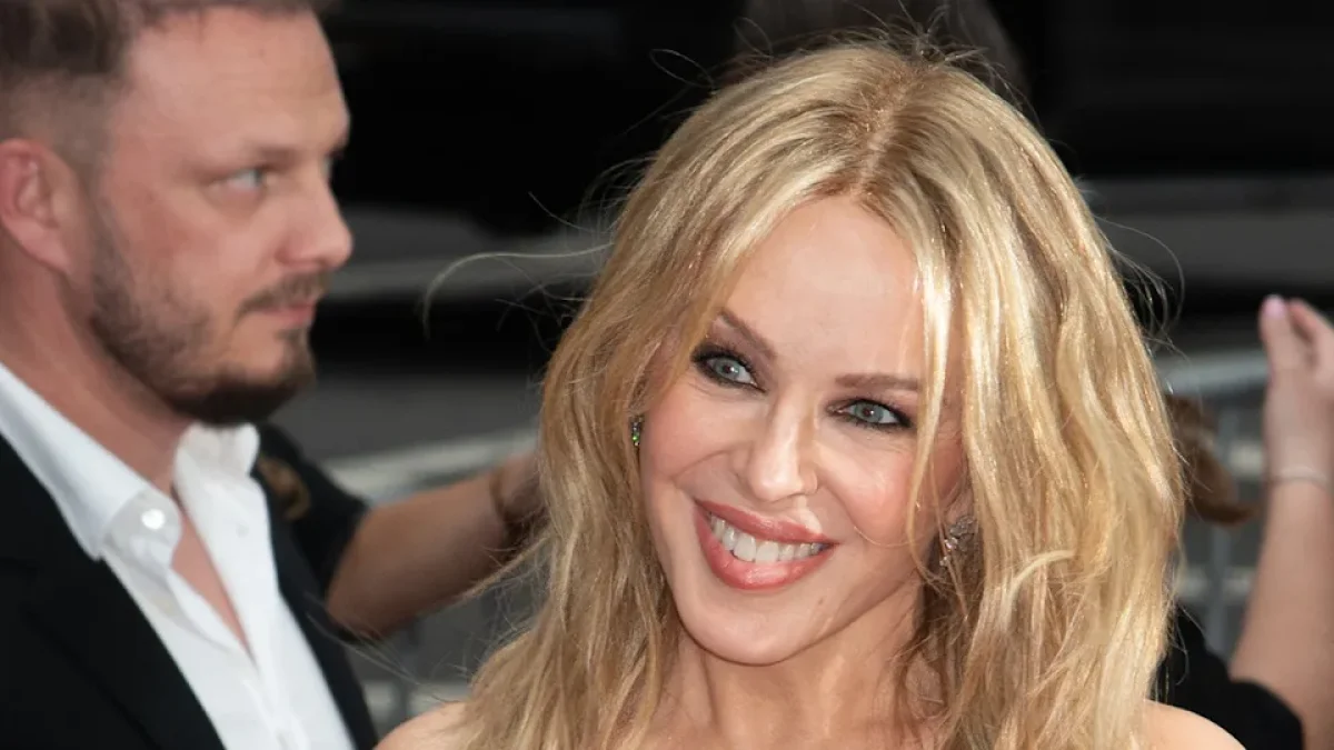 Australian PM Albanese Apologizes for 'Inappropriate' Kylie Minogue Podcast Comments